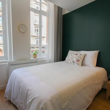 In The Heart Of Central Nice Functional And Cozy Studio For 2pers Daire *
